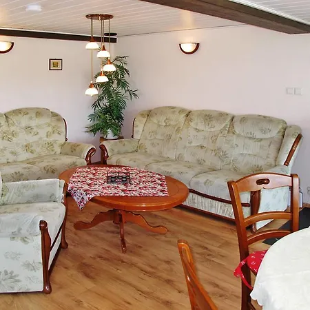 Holiday home Ferienhaus Im Oberland Drognitz